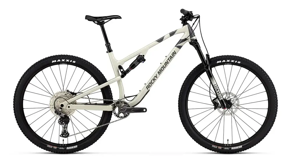 Web MY24 B0316 BEIGEGREY Element A30 C2 29 Profile 1 1