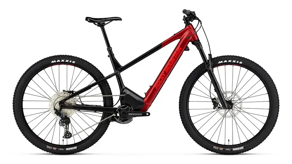 Web MY24 B0399 BLACKREDRED Fusion PP 30 C1 29 Profile 1